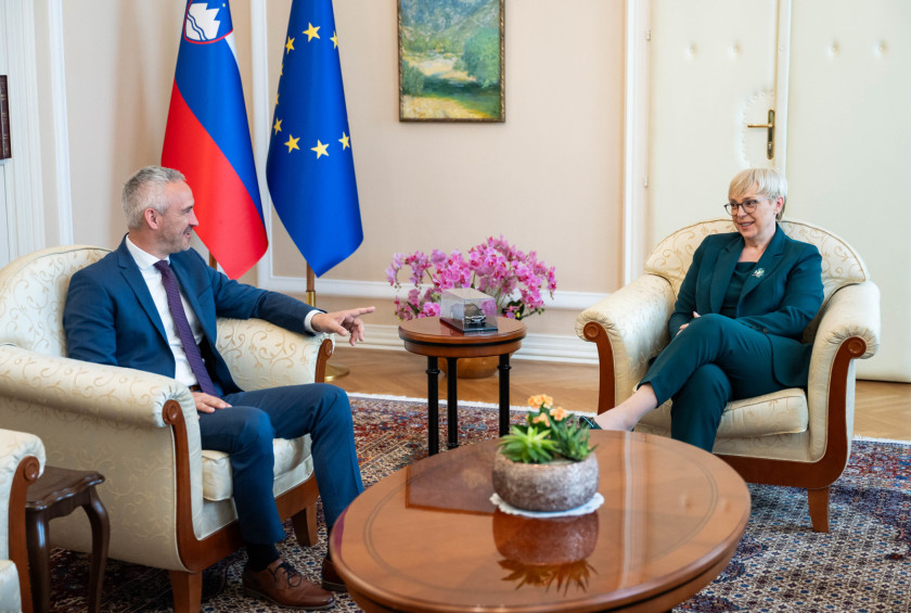 55218932571 6e68b75b83 k