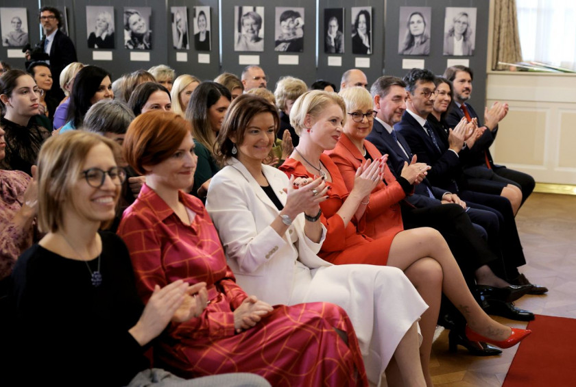 Posebna slovesnost ob 8 marcu je potekala v Predsedniski palaci