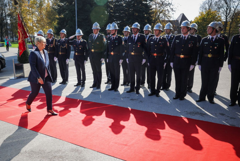 Prihod predsednice republike Nataše Pirc Musar na prireditev ob 70 letnici ustanovitve prvih gasilskih zvez v Sloveniji