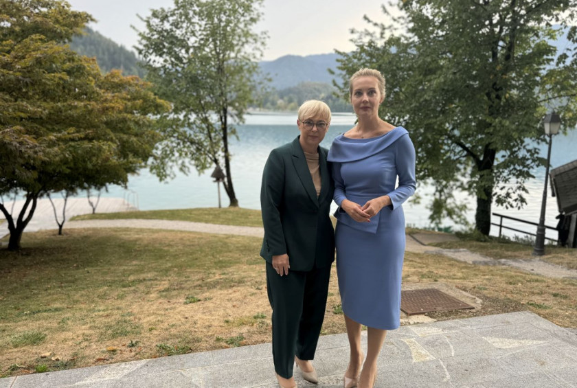 Srecanje predsednice republike z Julio Navalno