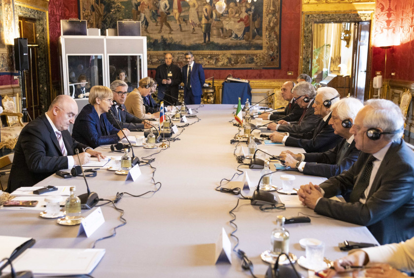 Srecanje slovenske in italijanske delegacije