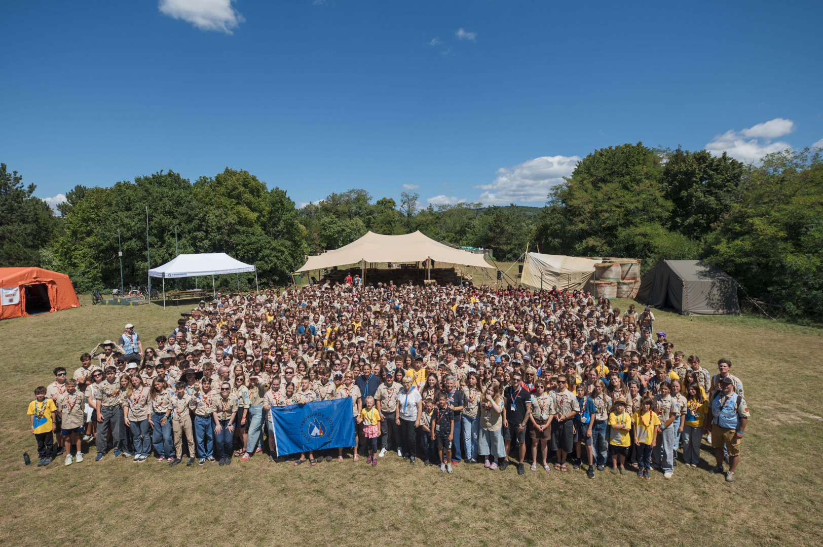 Predsednica je obiskala tabornike na 17. zletu, ki poteka na Krasu.