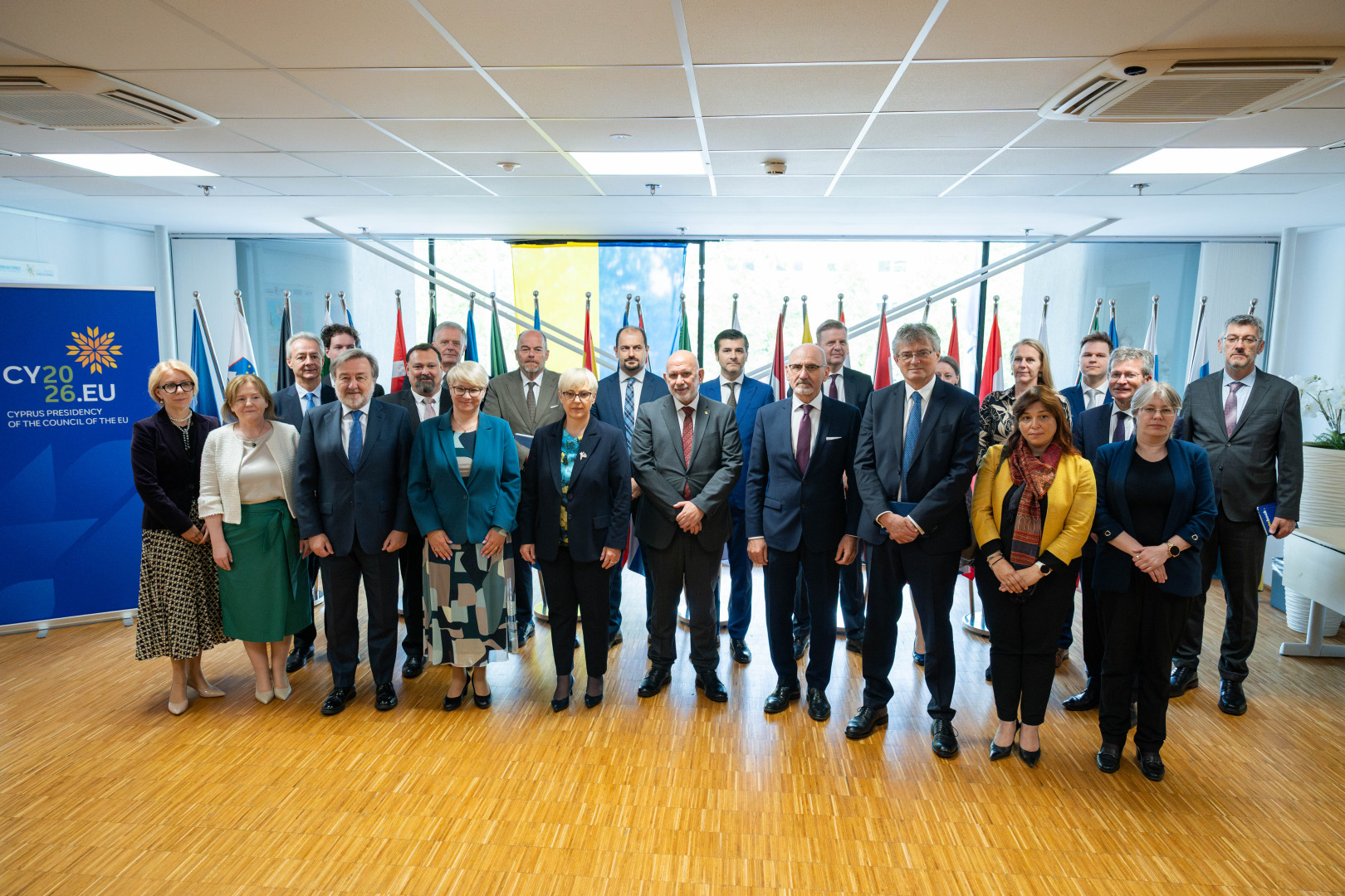 Predsednica se redno udeležuje srečanj z veleposlaniki držav članic EU v Sloveniji.  