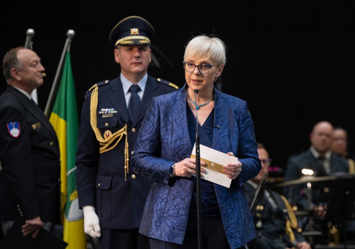Govor predsednice republike Nataše Pirc Musar na proslavi ob 35. obletnice ubranitve mejnega prehoda Šentilj.
