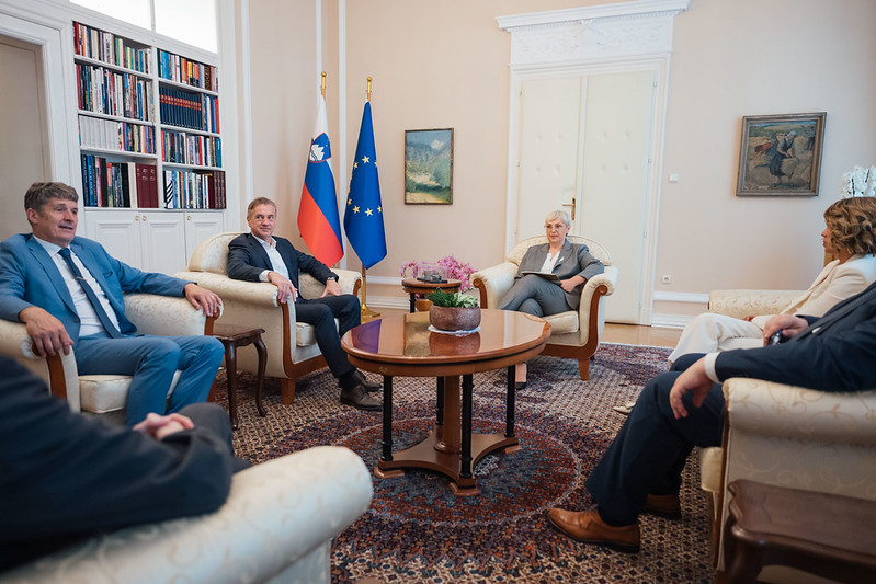 Srečanje predsednice republike Nataše Pirc Musar s predstavniki stranke Gibanje Svoboda.