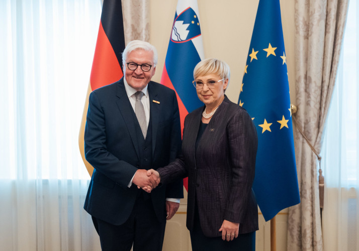 Nemški predsednik Frank Walter Steinmeier in slovenska predsednica Nataša Pirc Musar.  