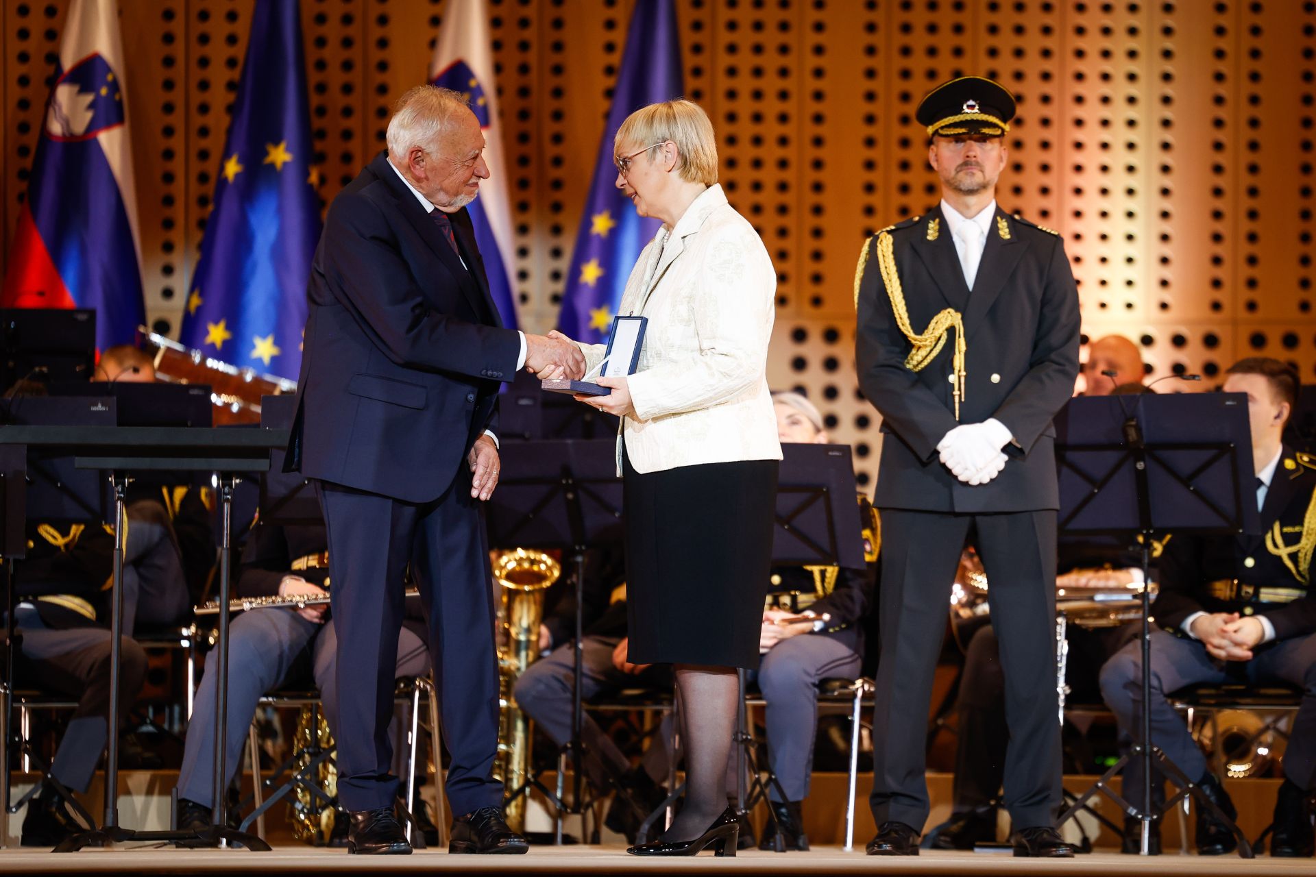 PeterGstettner PodelitevOdlikovanj szj