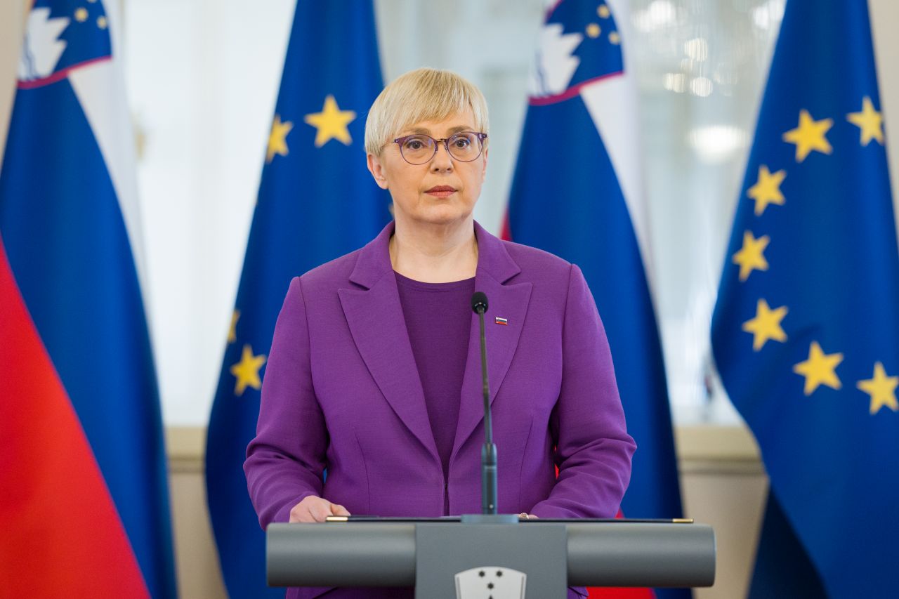 Predsednica ne bo predlagala kandidata za mandatarja.