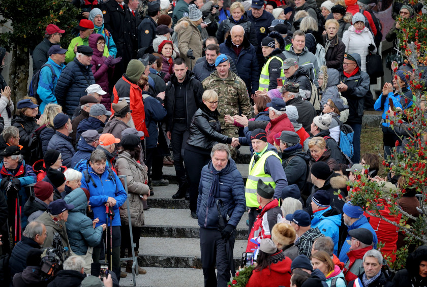 Predsednica republike bo v nedeljo položila venec k spomeniku padlim v dražgoški bitki in se udeležila osrednje slovesnosti ob 81-letnici dražgoške bitke