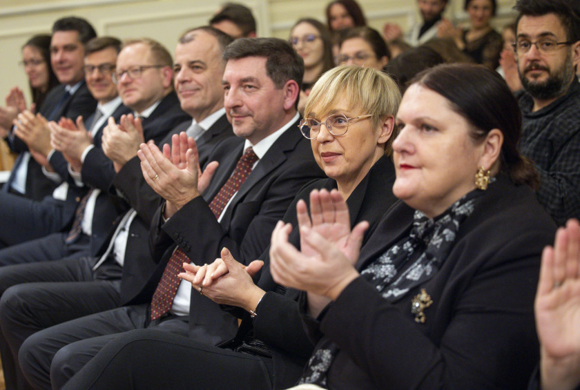 Predsednica Republike Slovenije in dr. Aleš Musar sta bila častna gosta na nocojšnjem koncertu Nemškega narodnega mladinskega orkestra, ki ga sestavljajo najboljši nemški glasbeniki med 14. in 19. letom starosti.