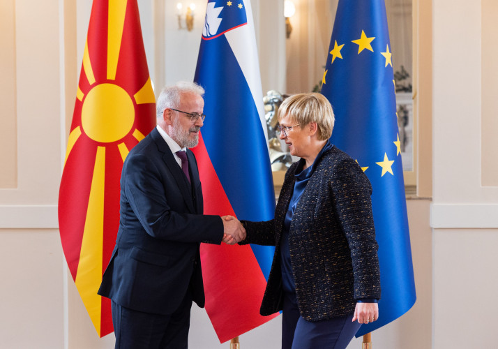Predsednica Republike Slovenije Nataša Pirc Musar je sprejela predsednika Sobranja Republike Severne Makedonija mag. Talata Xhaferija.
