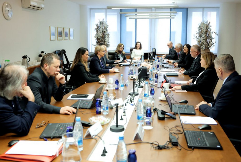 Predsednica republike se je udeležila seje Sodnega sveta