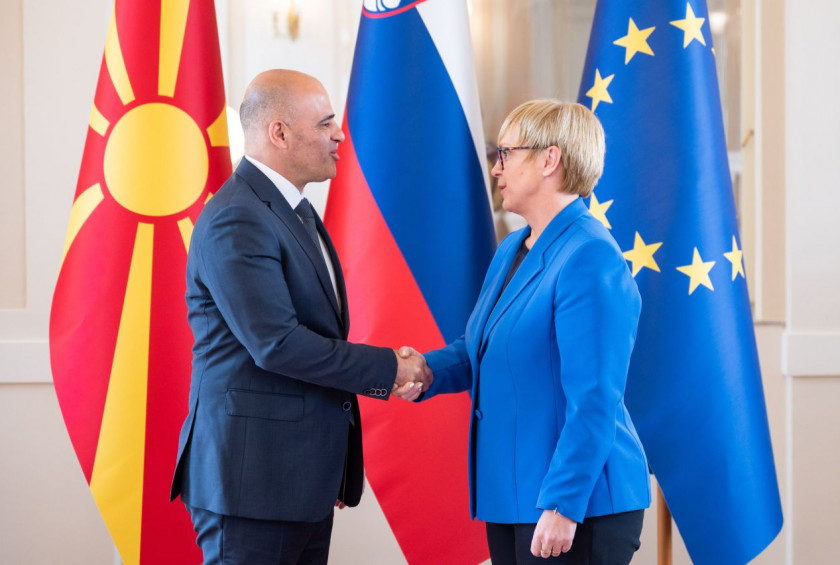 Predsednica republike je sprejela predsednika vlade Severne Makedonije