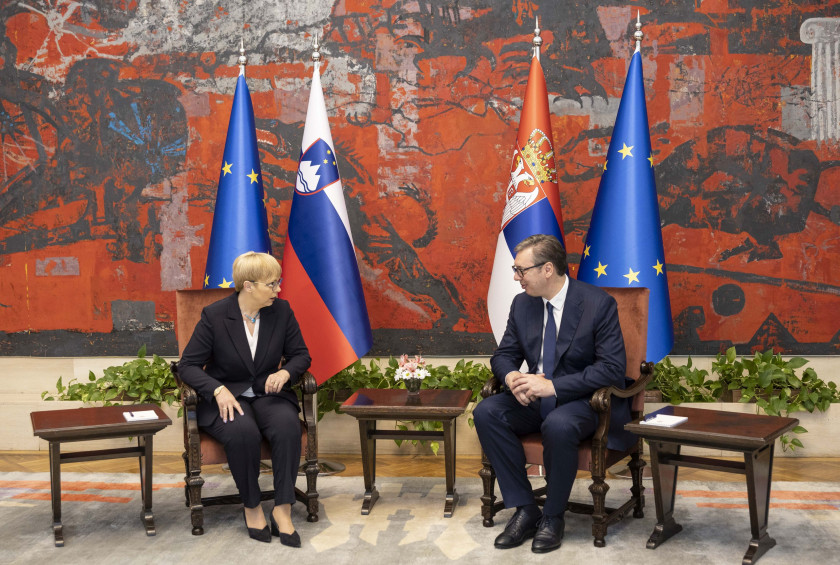 Pogovor slovenske predsednice in srbskega predsednika Vučića.