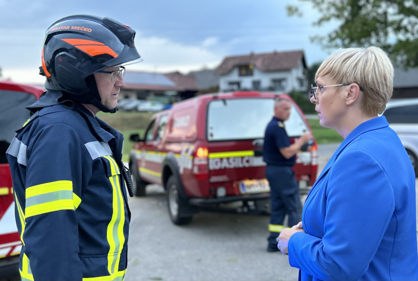 Ogled posledic po neurjih s točo v Občini Metlika