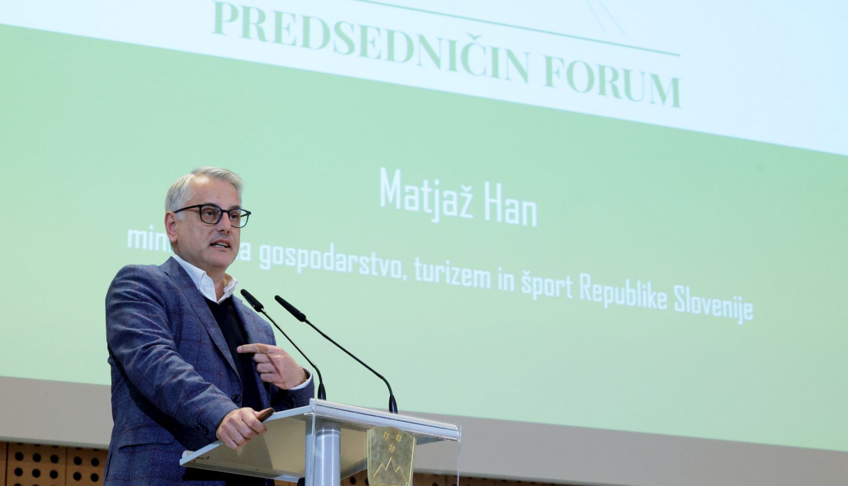 MatjazHan PredsednicinForum szj