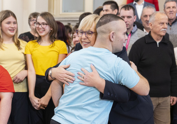 Predsednica republike je sprejela delegacijo Specialne olimpiade Slovenije.