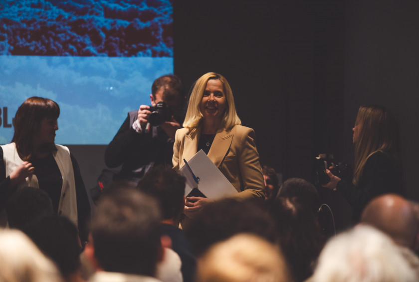 Večer resničnih zgodb o življenju v Anhovem.