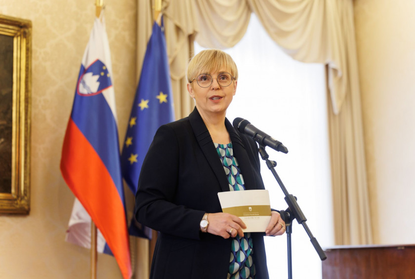 Predsednica republike je priredila kosilo v čast letošnjima Prešernovima nagrajencema in nagrajencem Prešernovega sklada.