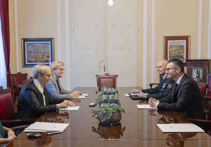 Predsednica Pirc Musar je sprejela ministra za obrambo Marjana Šarca in načelnika generalštaba Roberta Glavaša.