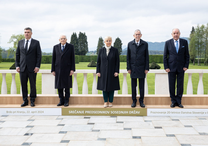 srecanje petih predsednikov