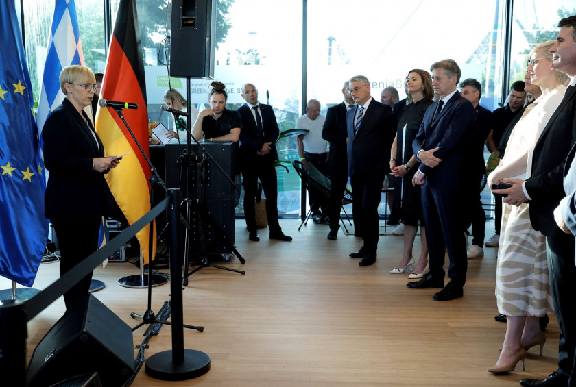 Predsednica republike pred dnevom državnosti nagovorila slovensko skupnost v Münchnu.