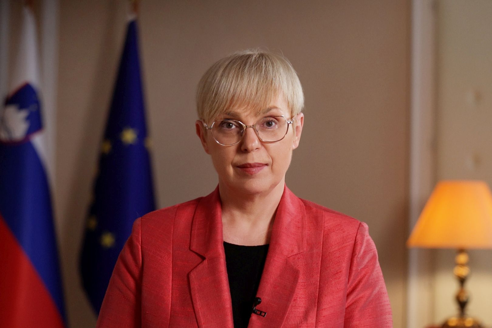 Portret predsednice republike.