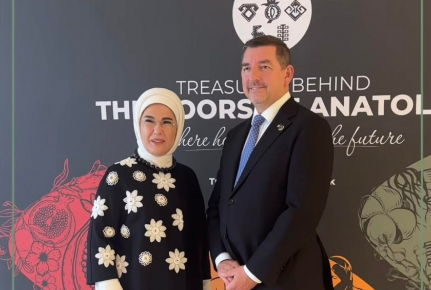 AM in Emine Erdogan Turcija