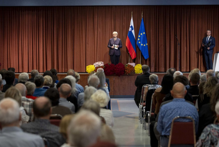 OsrednjeSlovenskoSredisceKanada