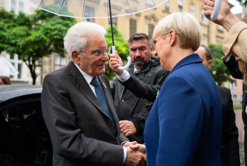 pozdrav predsednikov ob prihodu