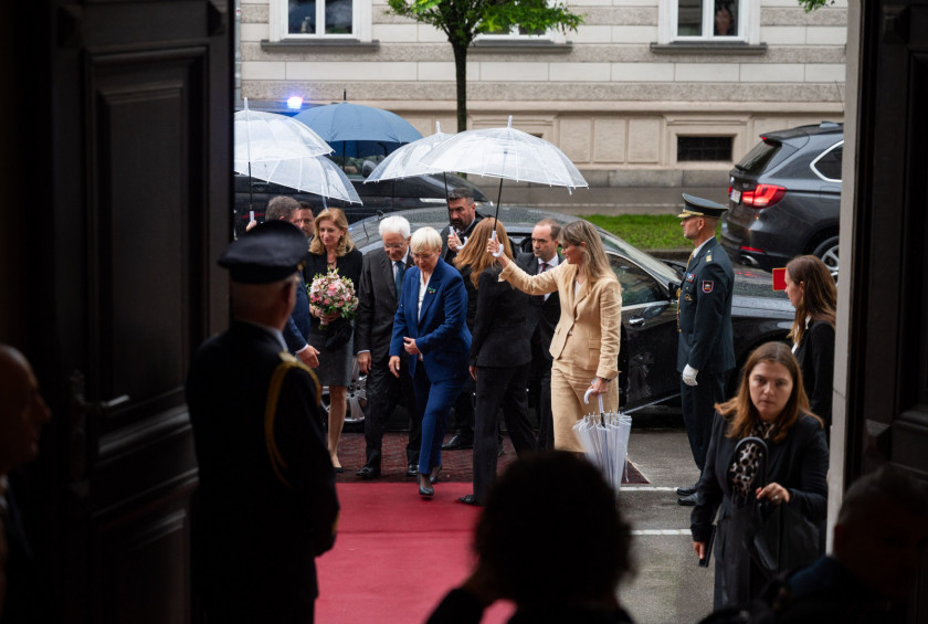 prihod italijanskega pradsednika