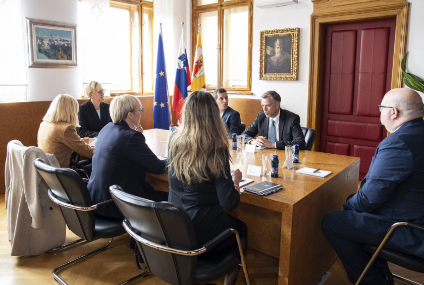 pogovor z županom Macedonijem