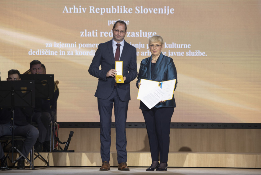 Arhiv Republike Slovenije