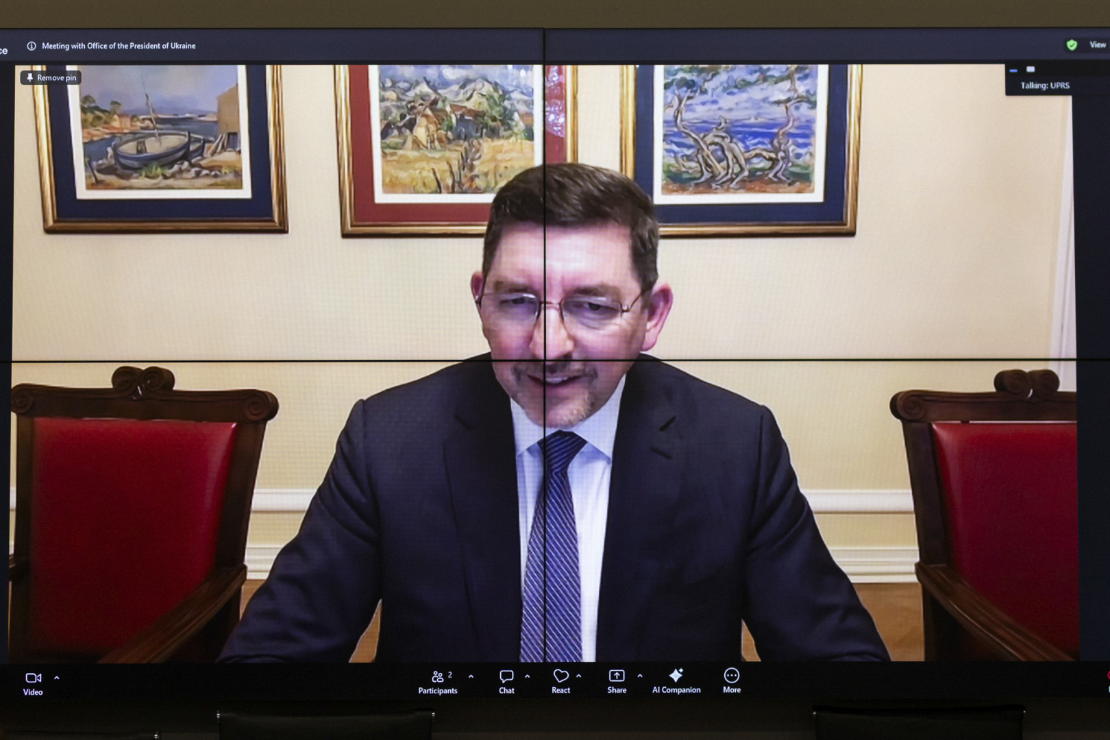 Soprog dr. Aleš Musar med videokonferenco.