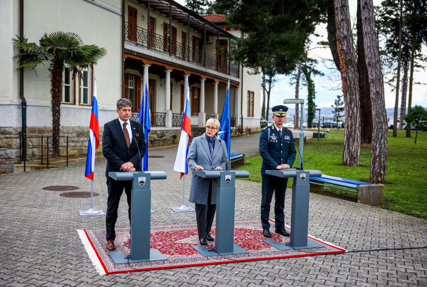 NovinarskaKonferenca