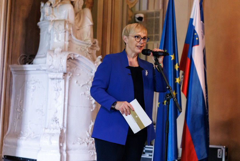 Predsednica republike med govorom. 