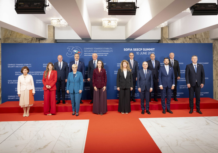Skupinska fotografija voditeljev vrha SEECP.