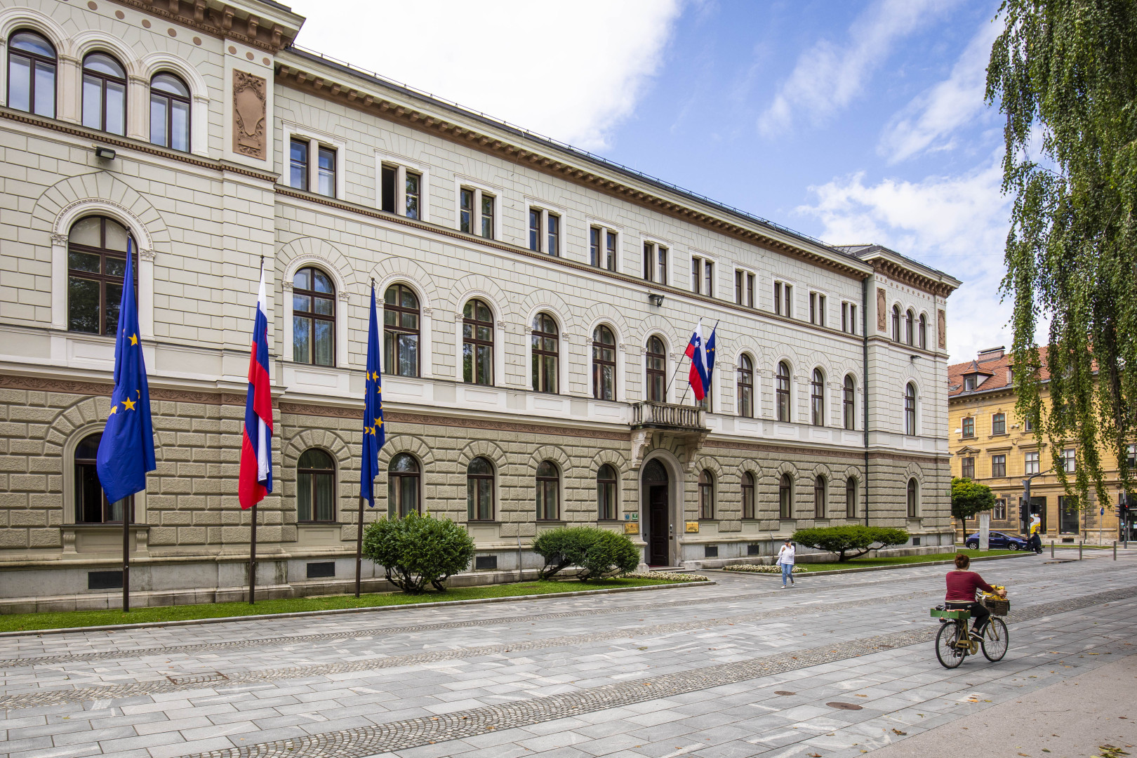 Poslopje Predsedniške palače.