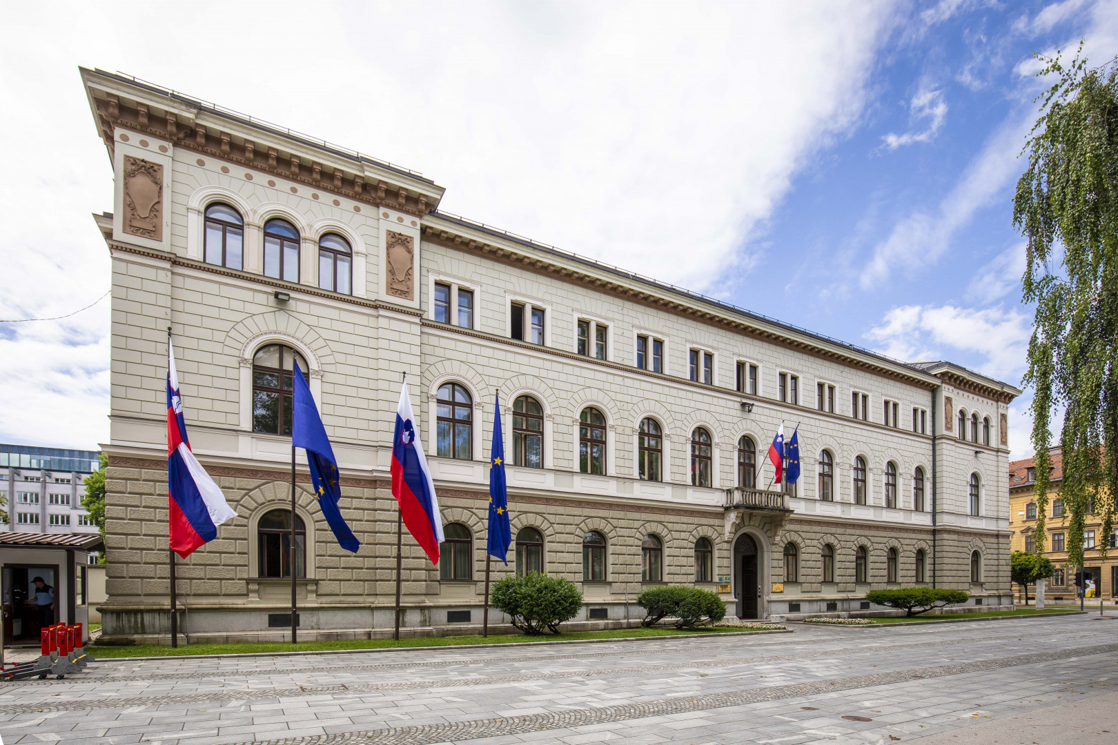 Predsedniška palača